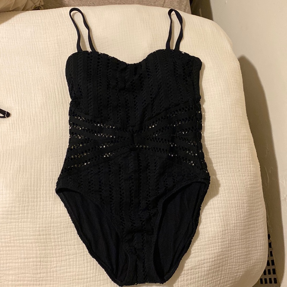 Kenneth Cole New York One piece Swim Suite
